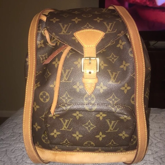Louis Vuitton Handbags - Louis Vuitton Montsouris MM backpack